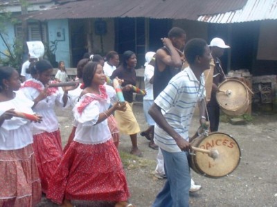 Te pedimos un regalo para Guapi (Cauca) - -- Las2orillas Guapi2