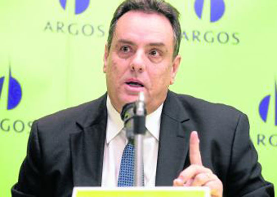 ... Cementos Argos enfrenta una denuncia penal ante la Fiscalía por falsedad en documentos interpuesta por el reconocido publicista Luis Alfonso Tejada, ... - 388_0MAKC312