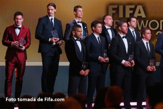 El pólemico traje rojo que lució Messi en la Gala del Balón de Oro - -- Las2orillas MESSI-EN-ROPA-549x366-1389642968