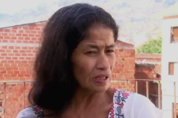 La vendedora de rosas salió de “un infierno" - -- Las2orillas Magdalena, madre de Leidy.