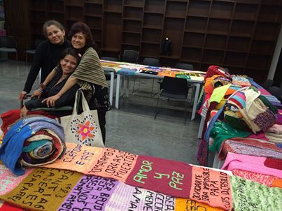 s tejidos de Luz Marina y otras víctimas componen la exposición 'El Costurero de la Memoria', presentada con frecuencia en distintos lugares. 