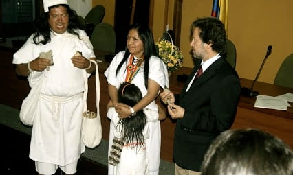 La arhuaca que llega a las Altas Cortes - -- Las2orillas unnamed