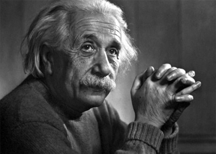 “Solo una bomba de amor puede salvar el mundo y la especie humana”: Einstein