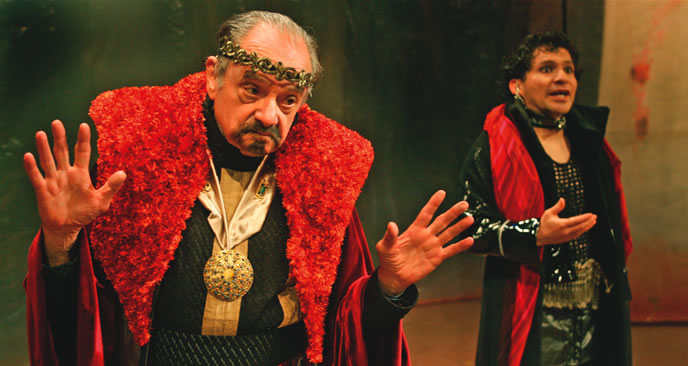 Santiago García no solo dirigía obras sino disfrutaba actuando