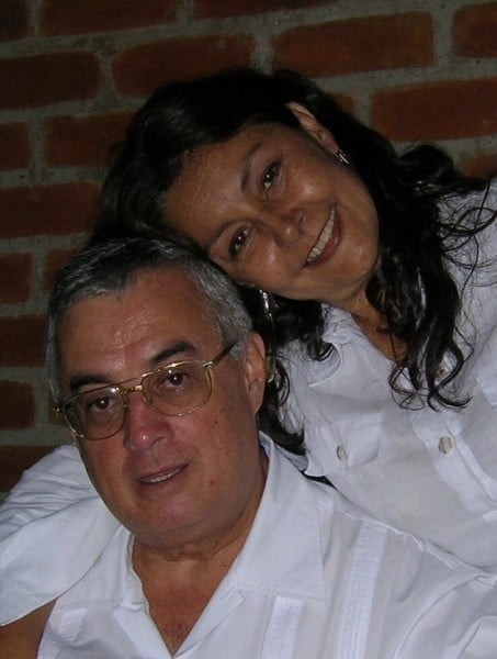 Henry Acosta y Julieta López