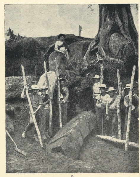 Campesinos que trabajaron en la excavación