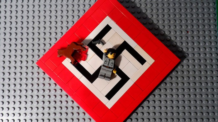 Abril 1945: Hitler se suicida tras ser acorralado por sus enemigos.