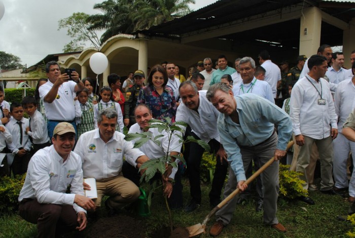 12976983_10154107070014106_2109651202039993665_o