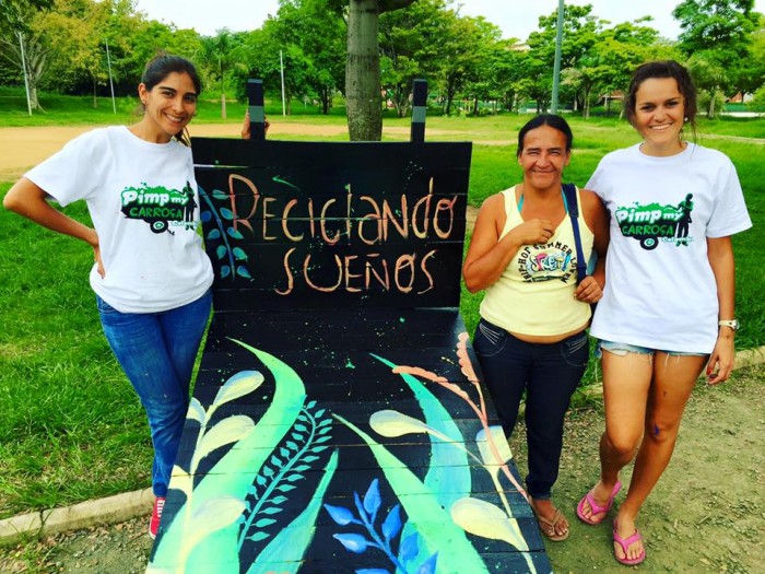 'Pimp my carroza': así se engallan las carretas de los recicladores en Bogotá - -- Las2orillas carroza05