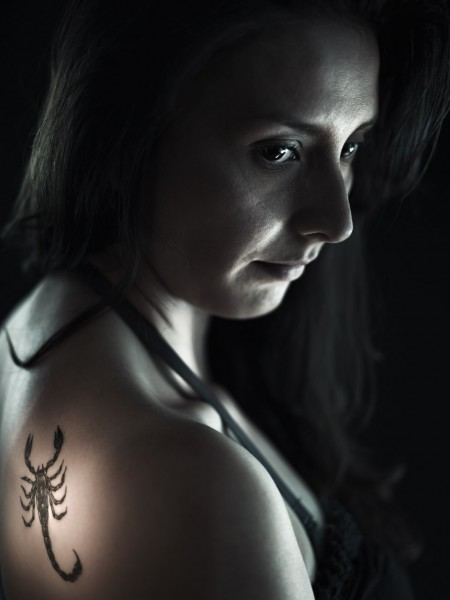 La huella tatuada de quienes fueron asesinados como falsos positivos - -- Las2orillas Falsos-Positivos-03