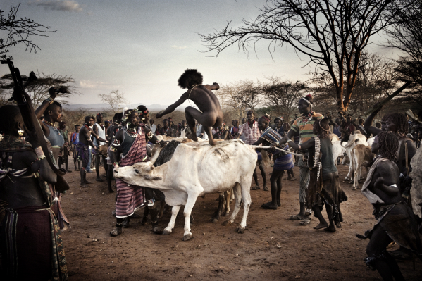 Linda di Nobili Etiopia, 2011 el salto del toro