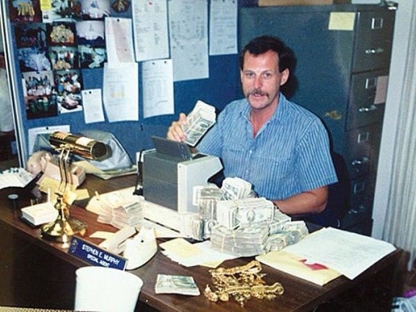 El agente de la DEA Steve Murphy cuando trabajaba en La Florida a principios de los años setenta
