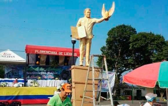 ¿Final fatal a la estatua de Santos en el Caquetá? - -- Las2orillas - ¿Final fatal a la estatua de Santos en el Caquetá?