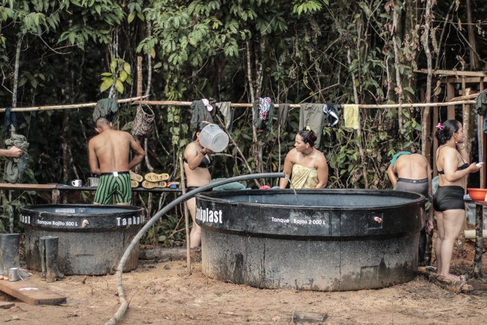  - En Montañita, donde estuvo secuestrada Íngrid Betancourt, las Farc empiezan su nueva vida