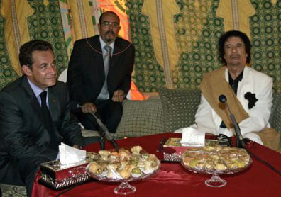 Gadafi financió campaña de Sarkozy