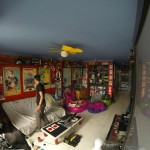 Cuando los grafitis dejan la calle y se toman espacios cerrados - -- Las2orillas Apartamento - Cuando los grafitis dejan la calle y se toman espacios cerrados