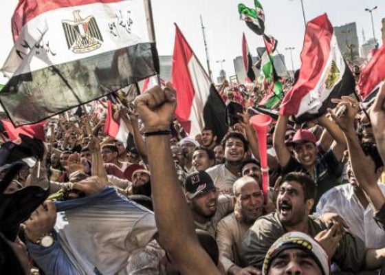 Promesas frustradas y falsas ilusiones encendieron a los egipcios