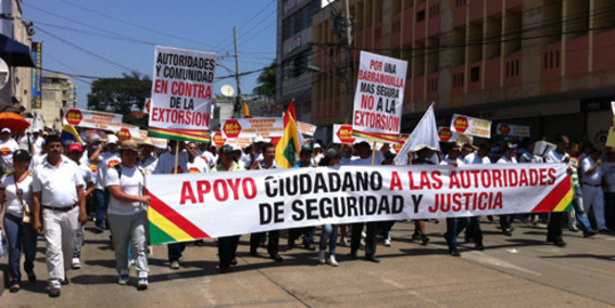 Barranquilla paralizada por protesta de tenderos