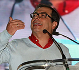 En la mira de la Fiscalía el promotor del portal que verificaba las firmas de revocatoria a Petro