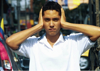 Los paisas están al borde de la sordera