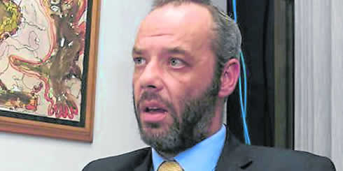 Corriendo tras los bienes de Corridori