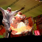  - Téngase … ¡Empezó el Petronio!