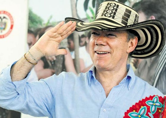 Vallenato le canta la tabla a Santos con ésta canción