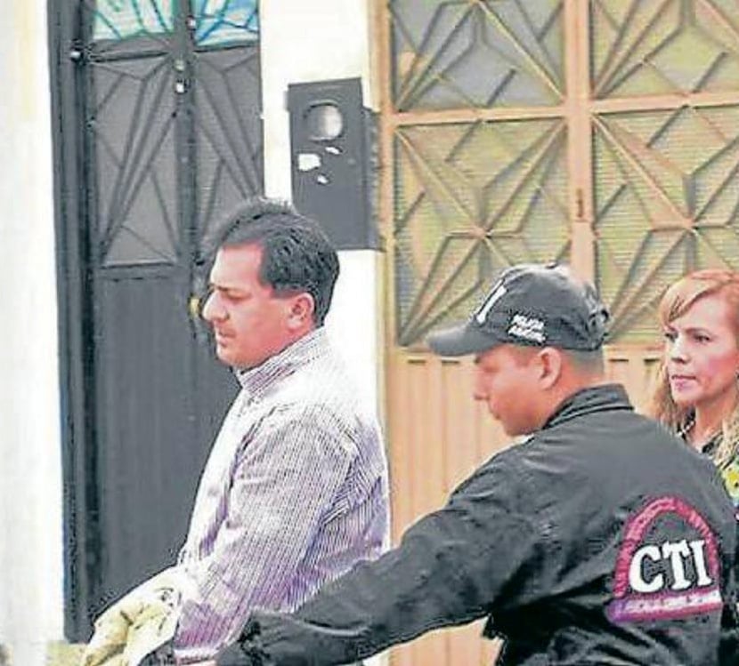 El exalcalde de San Gil, quien  pagaba casa por cárcel, ahora resultó falsificador de billetes