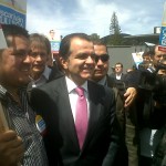 El enojo de Uribe por el desorden en la convención - -- Las2orillas - El enojo de Uribe por el desorden en la convención