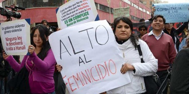 Mujeres marchan en Barranquilla