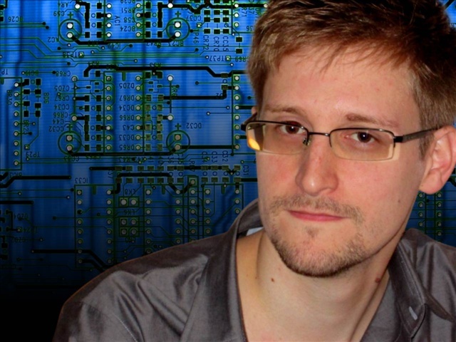 Snowden trabajará en medio de comunicación ruso