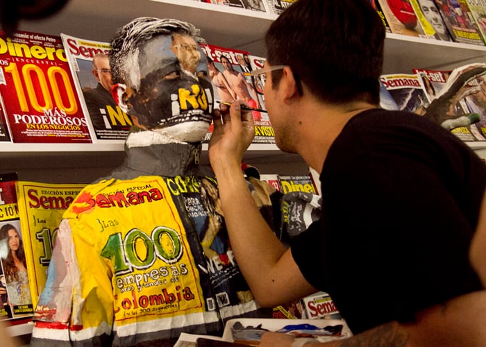 El artista chino que se camufló en las revistas Semana, SoHo y Dinero