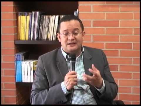 El padre Harold Castilla censura la fiesta de Halloween en la Uniminuto