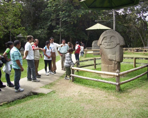 NO se trasladaran las estatuas de San Agustín