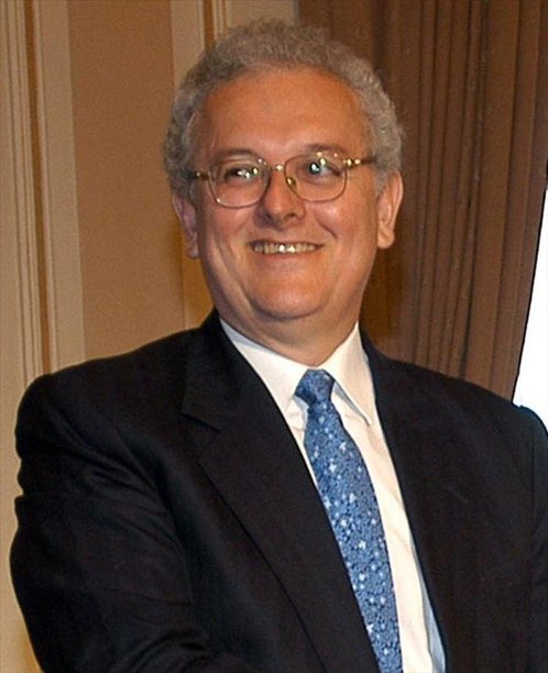 La U Nacional y la Complutense de Madrid le otorgan título Honoris Causa a José Antonio Ocampo.