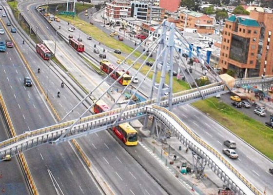 Se abre el puente de la autopista con calle 94