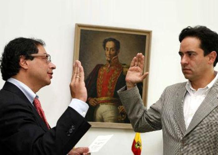 Mucha plata, muchos anuncios, pero ni un colegio entregado