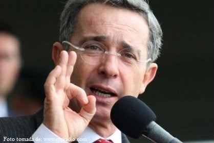 La triple moral: Álvaro Uribe Vélez