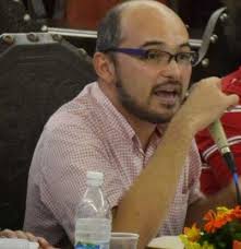 Francisco Toloza: entre la miel y la represión