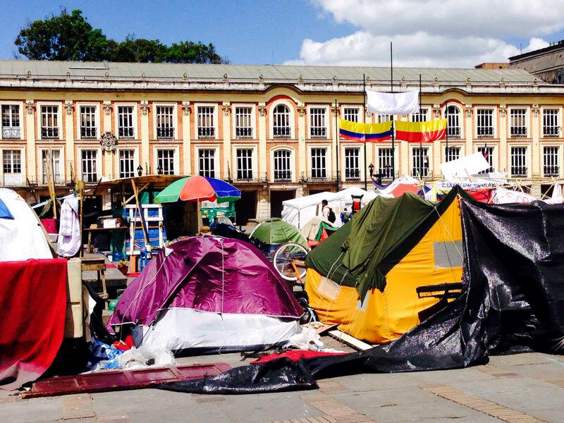 Los polémicos cambuches en la Plaza de Bolívar