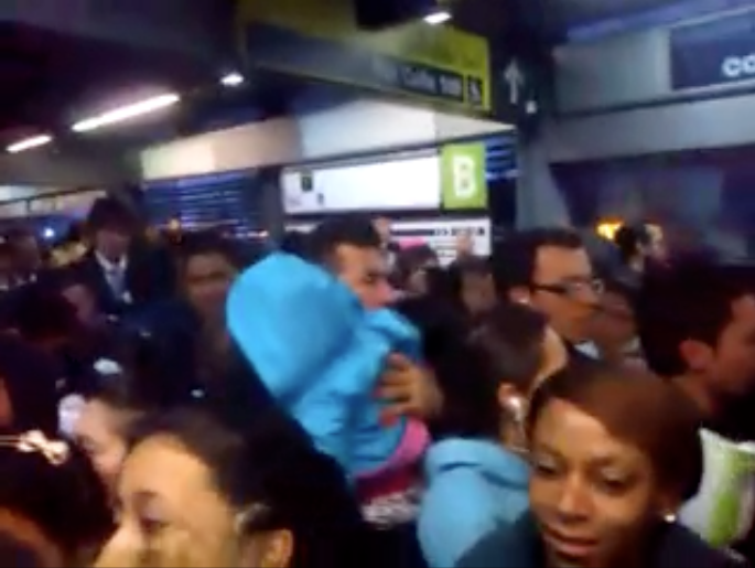 El infierno de viajar en Transmilenio