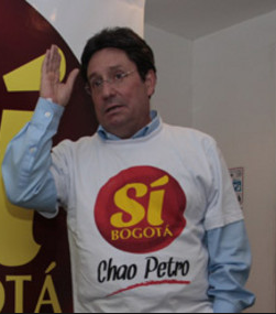 El tatequieto de Fabio Valencia a Pacho Santos