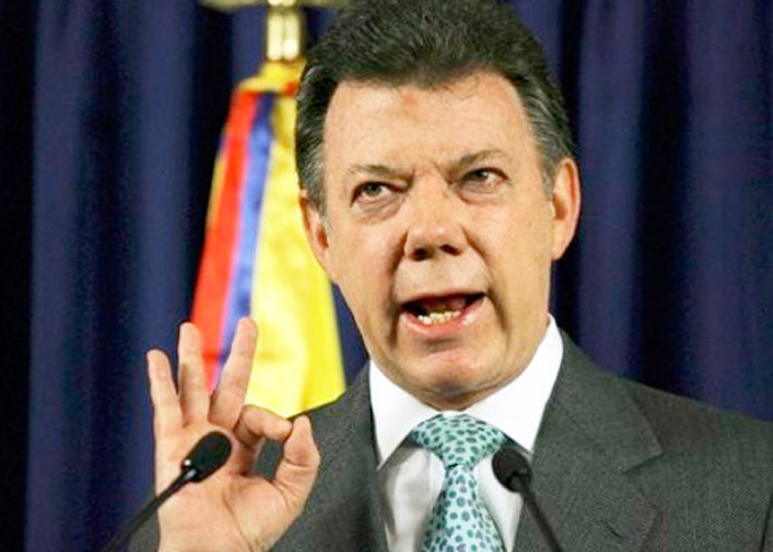 Santos reconoce existencia del salón de interceptaciones “Andrómeda” y dice que es legal