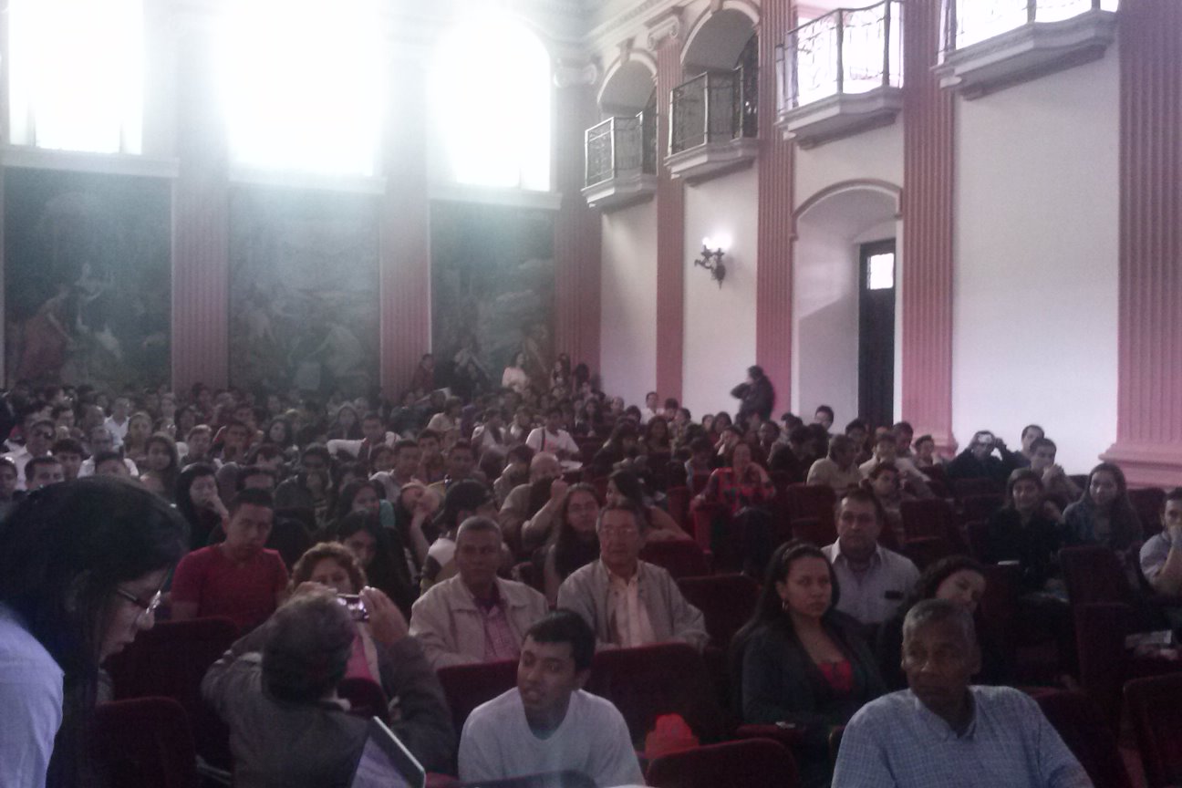 Feliz Aniversario Unicauca Estereo