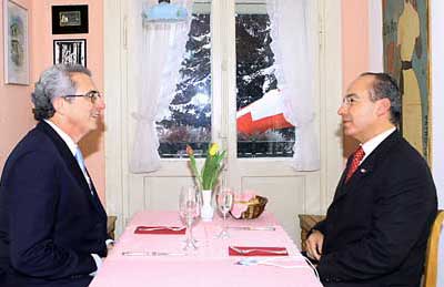 Insulsa la OEA con Venezuela