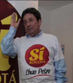Pacho Santos se ganó el apoyo del Partido Conservador en la revocatoria de Petro