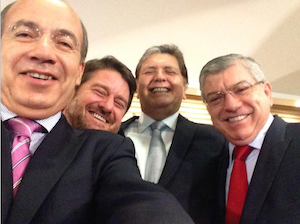 La selfie de César Gaviria y los expresidentes de la Alianza del Pacifico