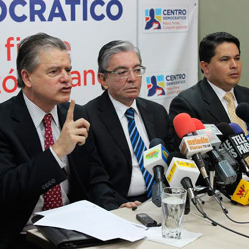 Fabio Valencia el hombre que le pone el pecho a las denuncias de fraude en el uribismo