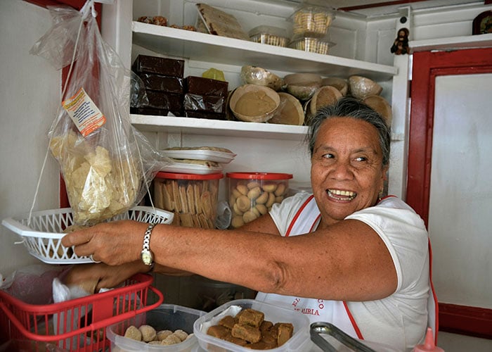 Doña Aliria, una famosa vendedora de mecato