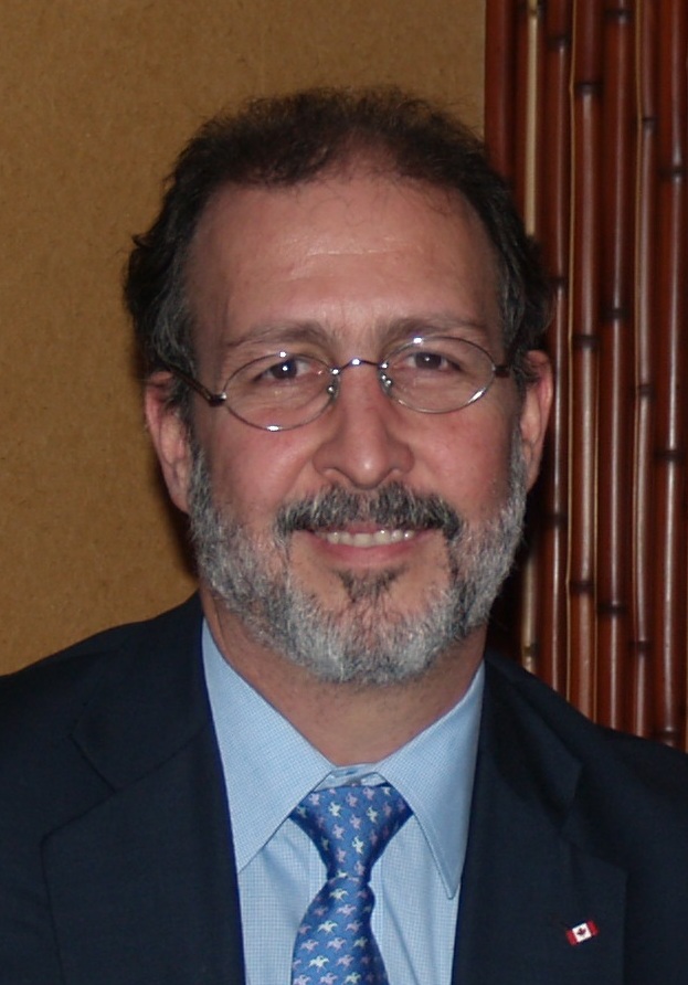 Recordando: Gabo da una lección a los 'milicos'